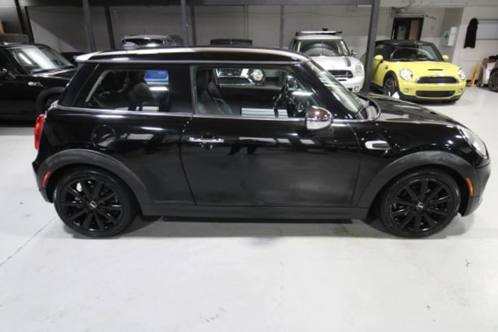 Used 2015 MINI Cooper Hardtop Cooper Hatchback 2D HB