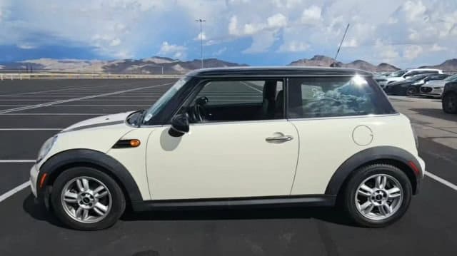 2013 MINI Cooper