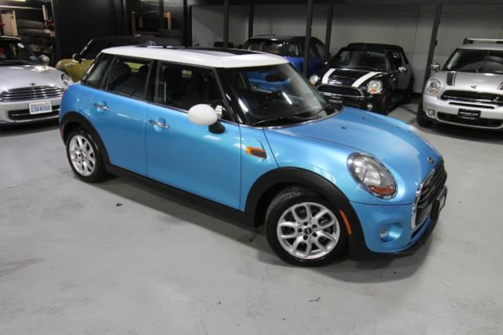 Used 2018 MINI Hardtop 4 Door Cooper Cooper FWD