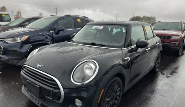 2019 MINI Hardtop 4 Door's photo
