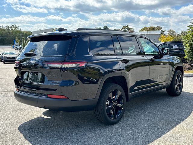 2025 Jeep Grand Cherokee Limited photo 4