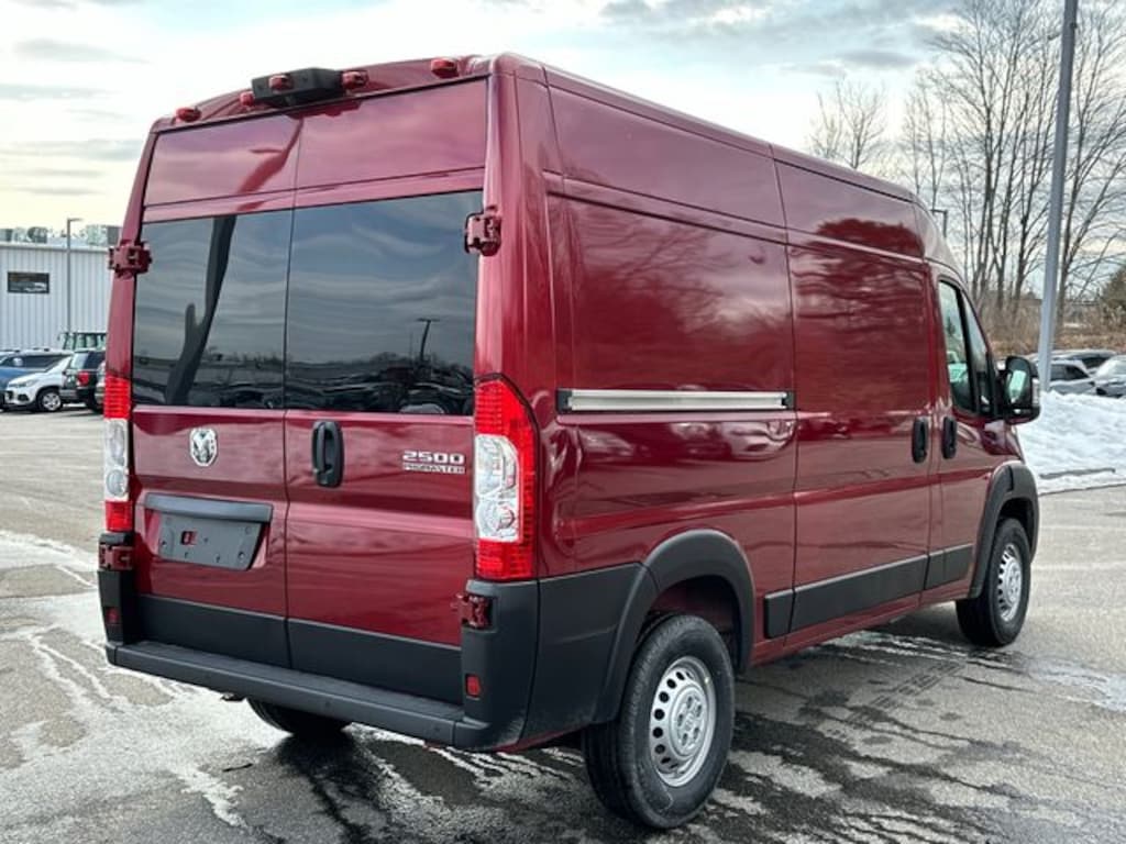 New 2025 Ram ProMaster 2500 PROMASTER 2500 TRADESMAN CARGO VAN HIGH ROOF 136' Cargo Van