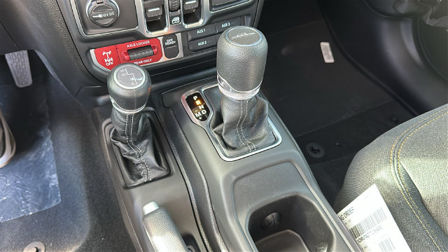 2026 Jeep Gladiator Willys - Photo 18