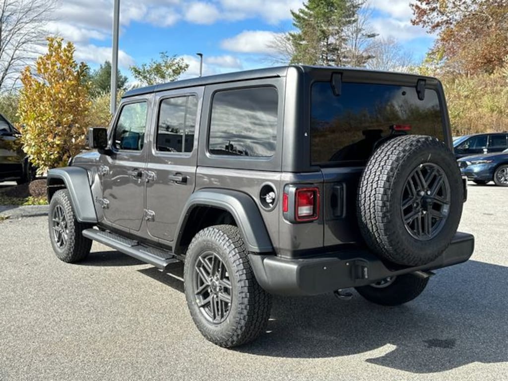 New 2026 Jeep Wrangler 4-DOOR SPORT S Sport Utility