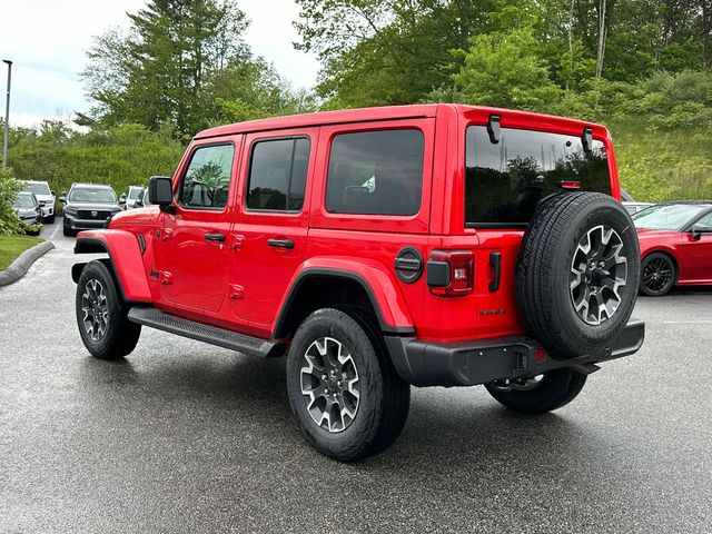 2025 Jeep Wrangler Sahara photo 2