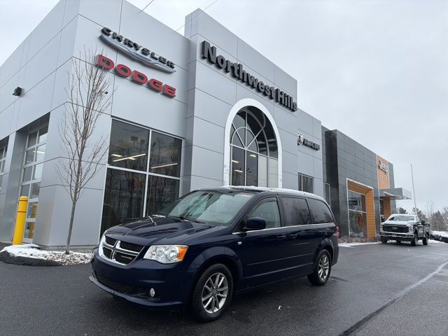 2014 Dodge Grand Caravan SXT's photo