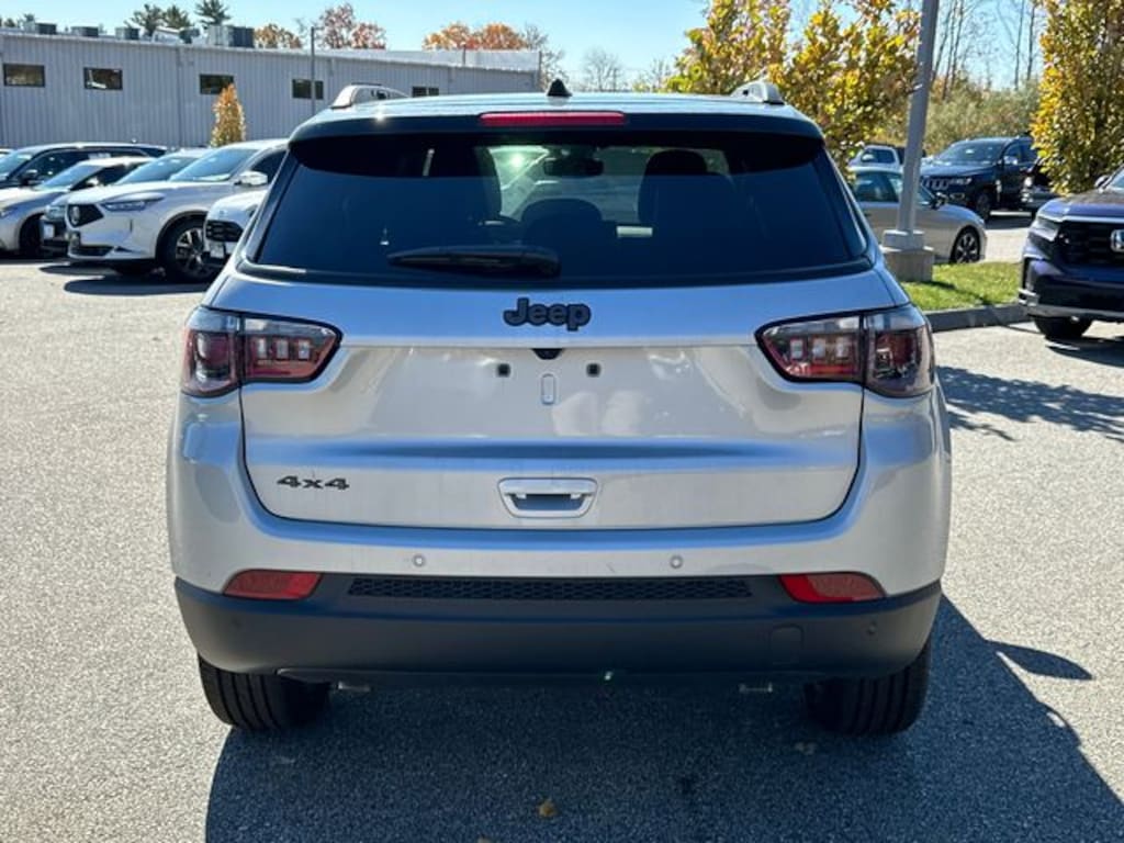 New 2026 Jeep Compass LIMITED ALTITUDE 4X4 Sport Utility