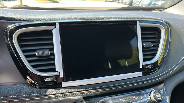 2026 Chrysler Pacifica Select - Photo 14