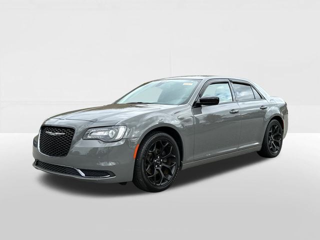 2018 Chrysler 300 Touring