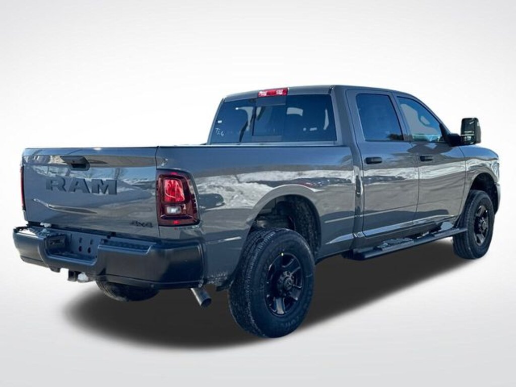 New 2026 Ram 2500 TRADESMAN CREW CAB 4X4 6'4 BOX Pickup