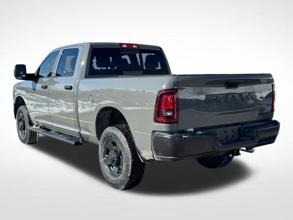 New 2026 Ram 2500 TRADESMAN CREW CAB 4X4 6'4 BOX Pickup