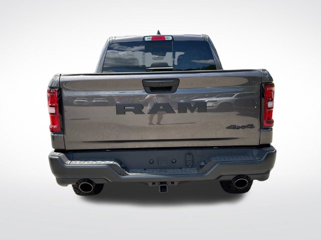 New 2026 Ram 1500 WARLOCK CREW CAB 4X4 5'7 BOX Pickup