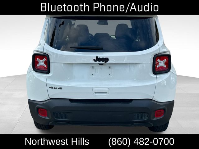 2023 Jeep Renegade Latitude photo 3