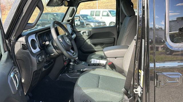 2026 Jeep Gladiator Willys - Photo 9