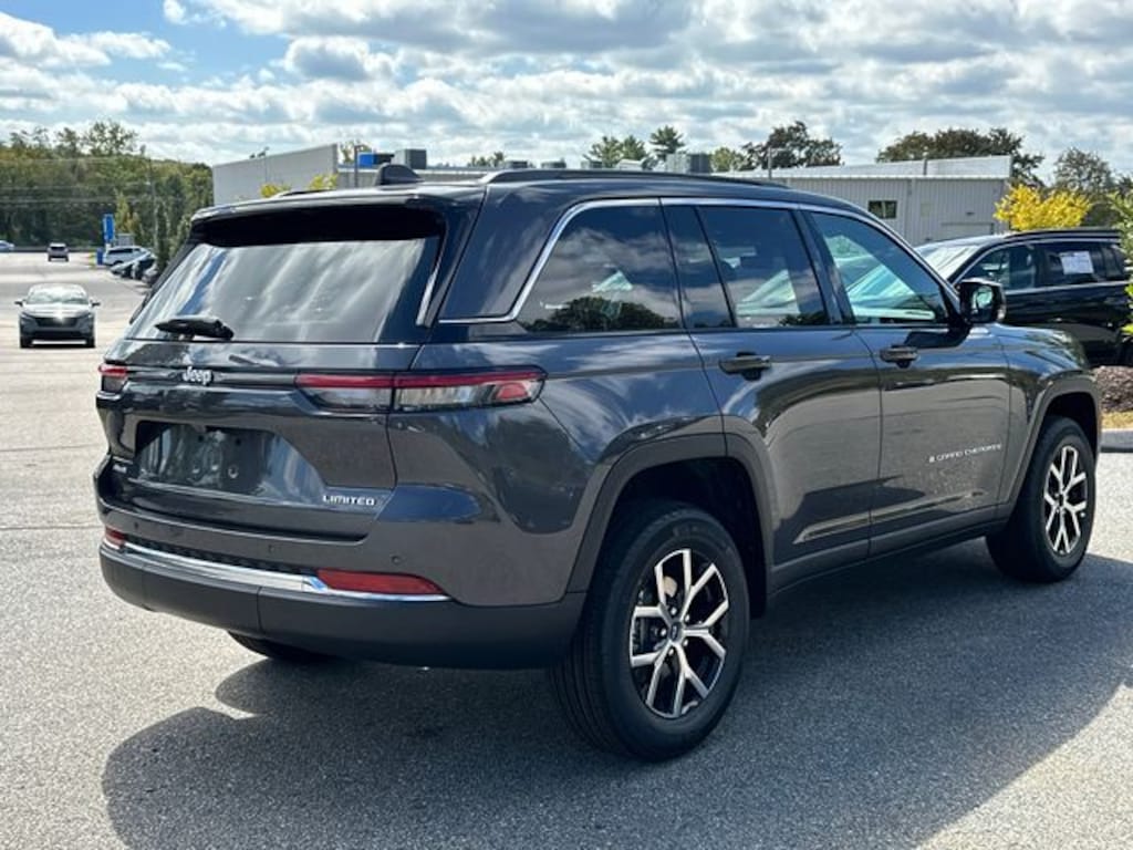 New 2025 Jeep Grand Cherokee LIMITED 4X4 Sport Utility