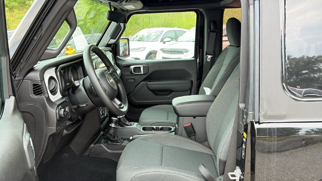2026 Jeep Wrangler 2-Door Sport - Photo 9