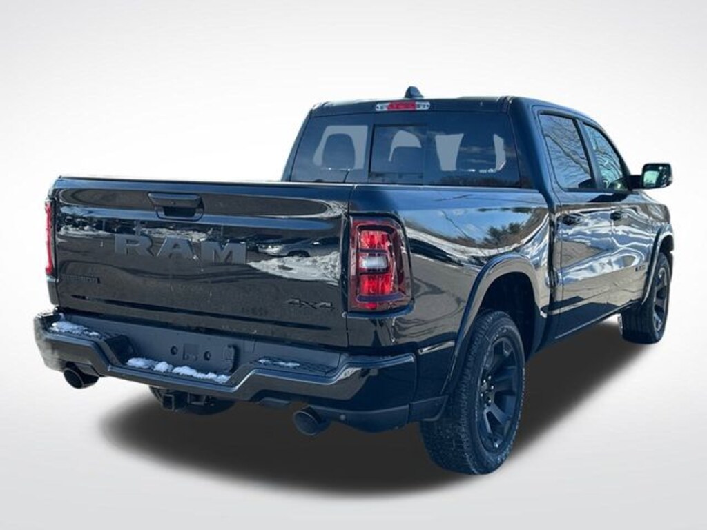 New 2026 Ram 1500 BIG HORN CREW CAB 4X4 5'7 BOX Pickup