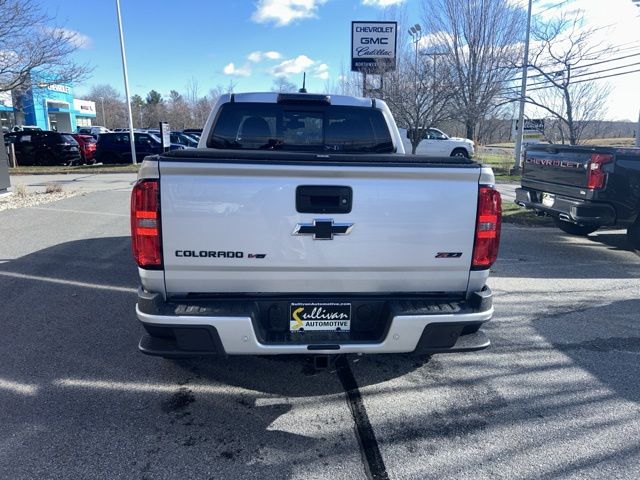 2019 Chevrolet Colorado Z71 photo 2