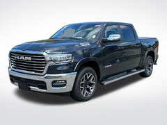 2026 Ram 1500 LARAMIE CREW CAB 4X4 5'7 BOX Pickup