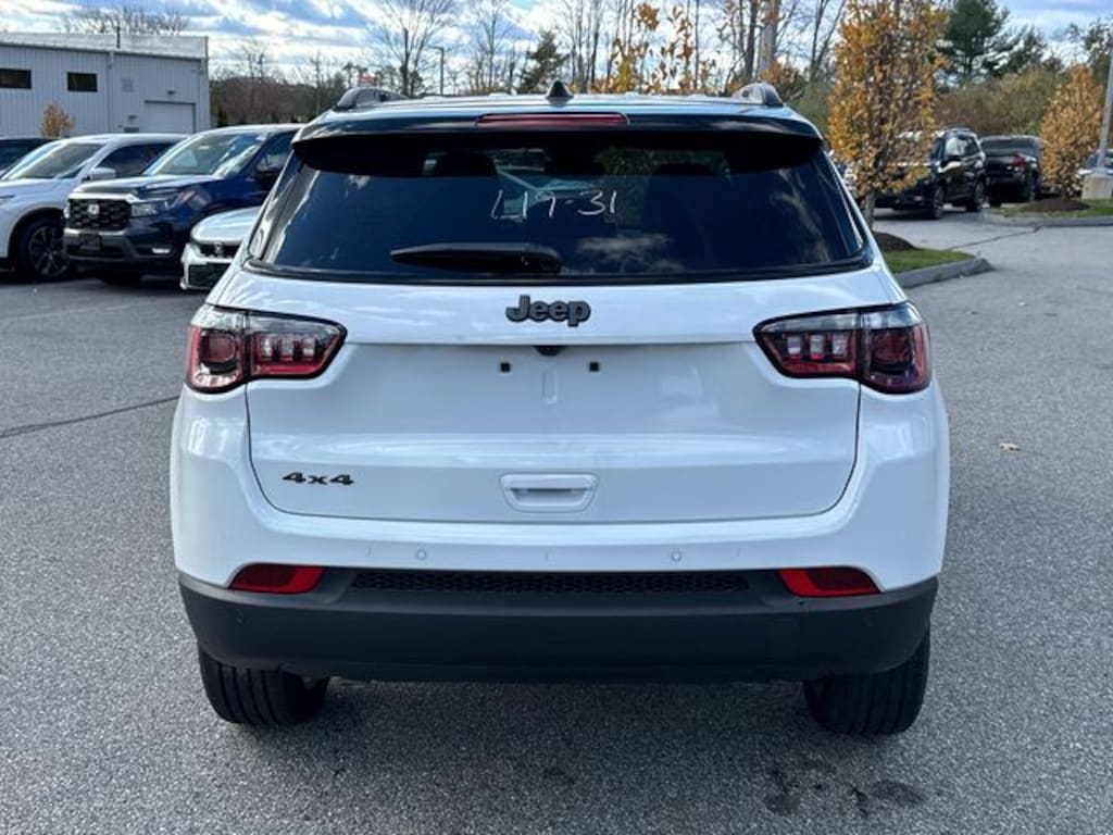 New 2026 Jeep Compass LIMITED ALTITUDE 4X4 Sport Utility