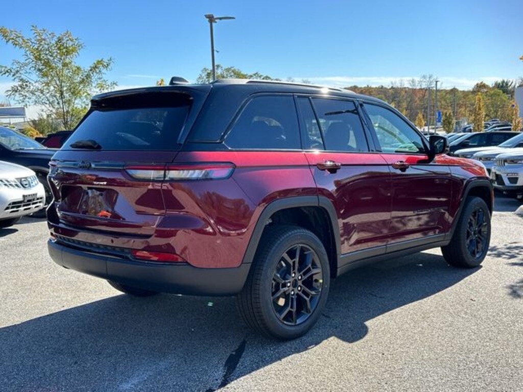 New 2025 Jeep Grand Cherokee LIMITED 4X4 Sport Utility