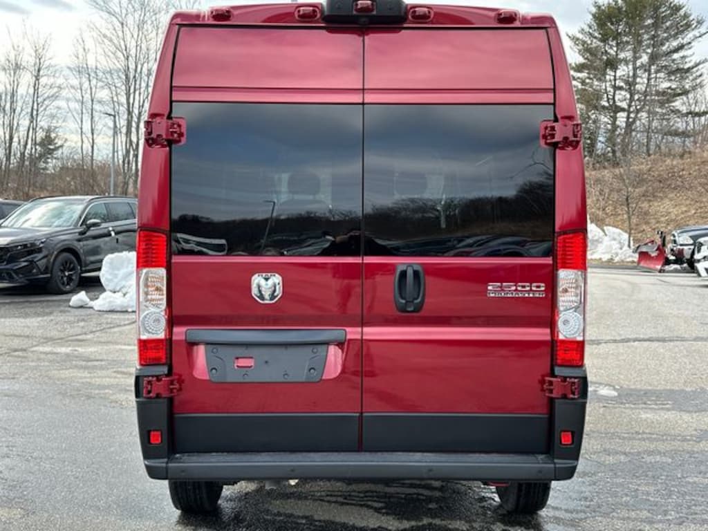 New 2025 Ram ProMaster 2500 PROMASTER 2500 TRADESMAN CARGO VAN HIGH ROOF 136' Cargo Van
