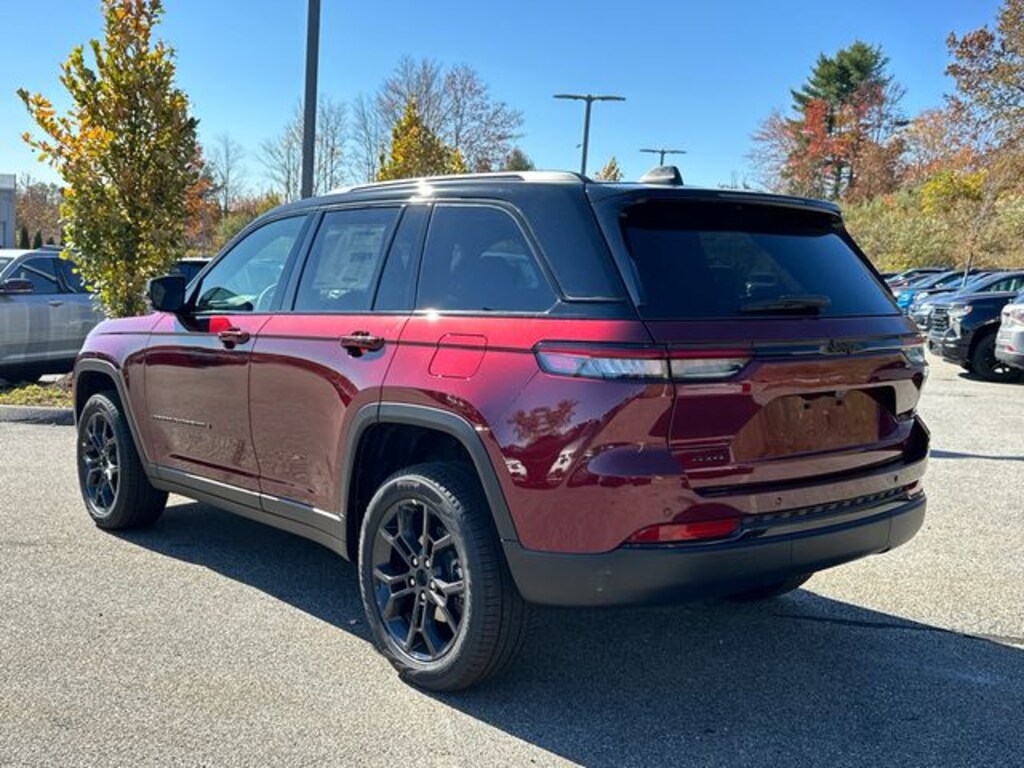New 2025 Jeep Grand Cherokee LIMITED 4X4 Sport Utility