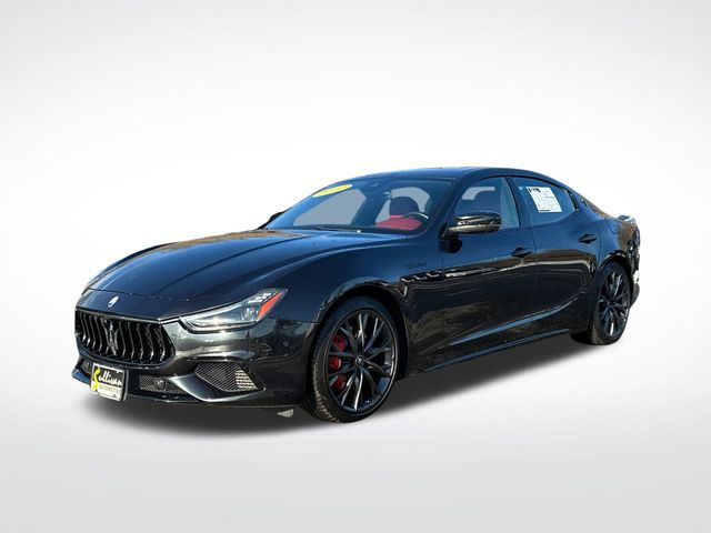 2022 Maserati Ghibli Modena's photo