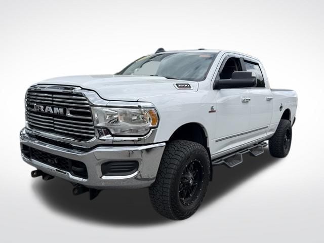 2019 RAM 3500 Big Horn 4X4 Crew Cab SWB's photo