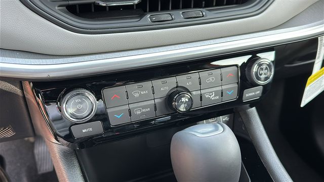 2026 Jeep Compass Limited - Photo 14