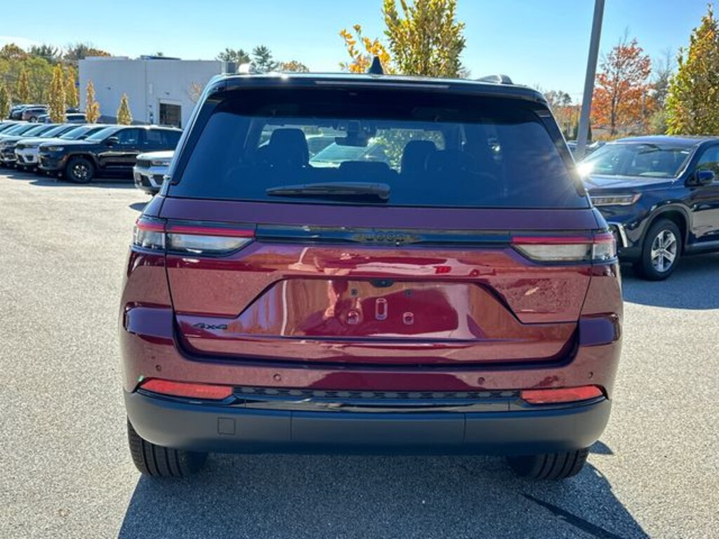 New 2025 Jeep Grand Cherokee LIMITED 4X4 Sport Utility