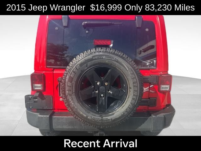 2015 Jeep Wrangler Unlimited Sahara photo 2