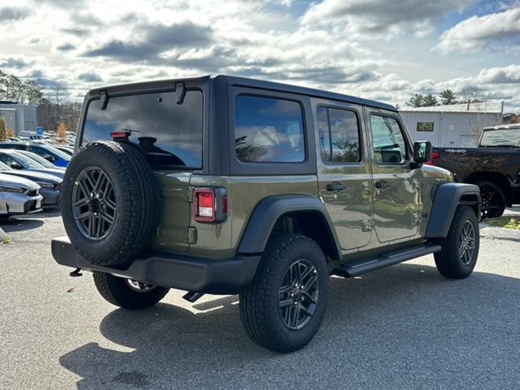 New 2026 Jeep Wrangler 4-DOOR SPORT S Sport Utility