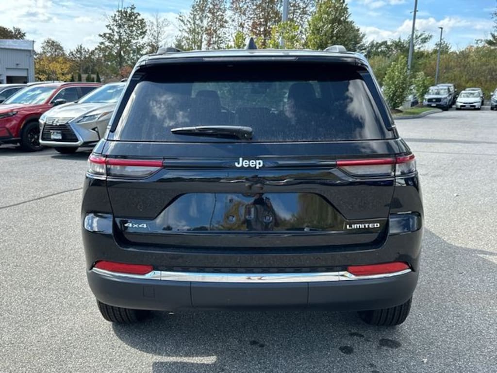 New 2025 Jeep Grand Cherokee LIMITED 4X4 Sport Utility