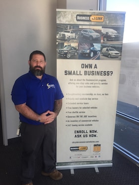 Staff member Chris Hansen from ID_c695ac43c6de