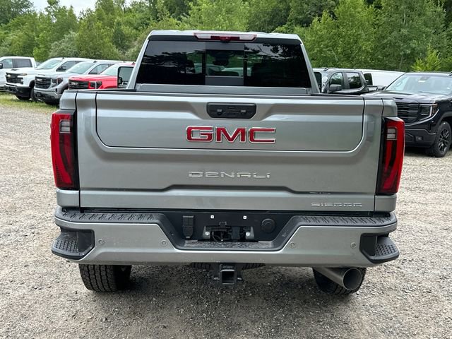 2025 Gmc Sierra 2500 HD Denali photo 3