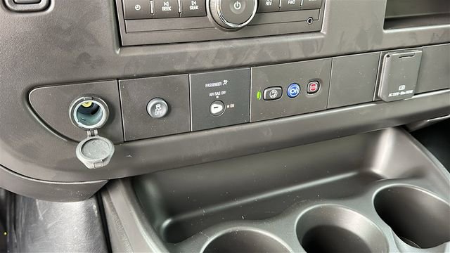 2025 Chevrolet Express Cargo Work Van - Photo 15
