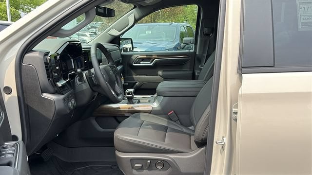 2026 Chevrolet Silverado 1500 RST - Photo 9