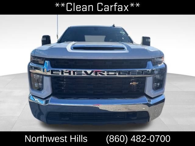 2022 Chevrolet Silverado 2500HD LT photo 2