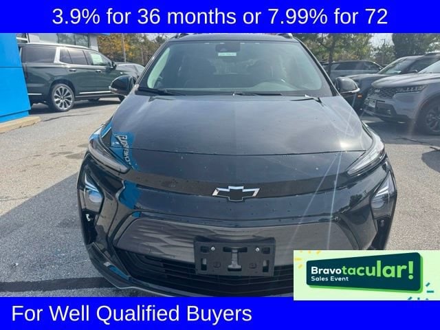 Used 2023 Chevrolet Bolt EUV LT with VIN 1G1FY6S09P4137114 for sale in Torrington, CT