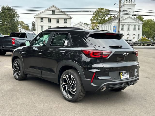 2026 Chevrolet Trailblazer RS photo 2