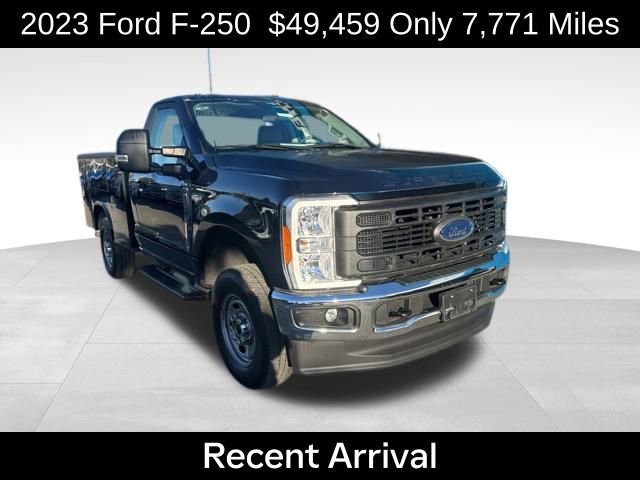 2023 Ford F-250 XL photo 3