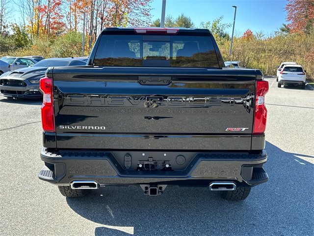 2025 Chevrolet Silverado 1500 RST photo 3