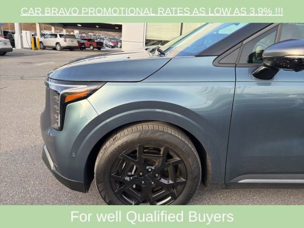 Used 2025 Kia Carnival SX Prestige
