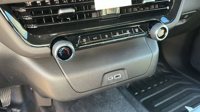 2025 Chevrolet Tahoe Fleet - Photo 16