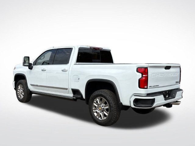 2026 Chevrolet Silverado 2500 HD High Country - Photo 2