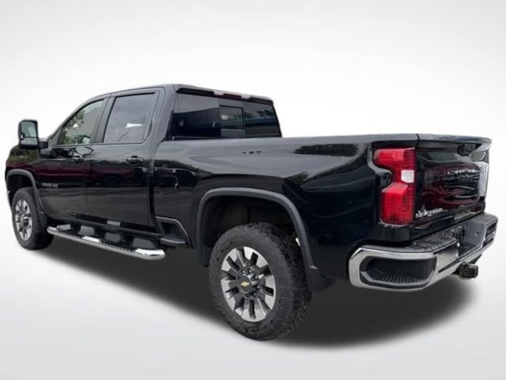 Used 2021 Chevrolet Silverado 2500 HD LT Truck