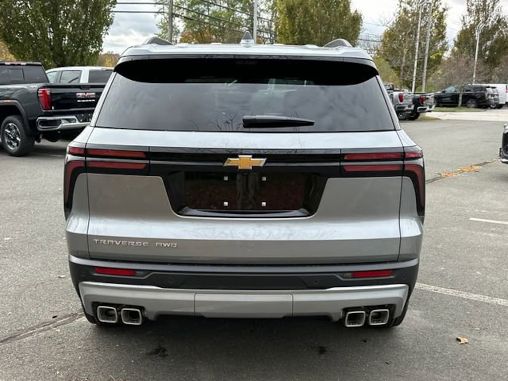 New 2026 Chevrolet Traverse LT SUV