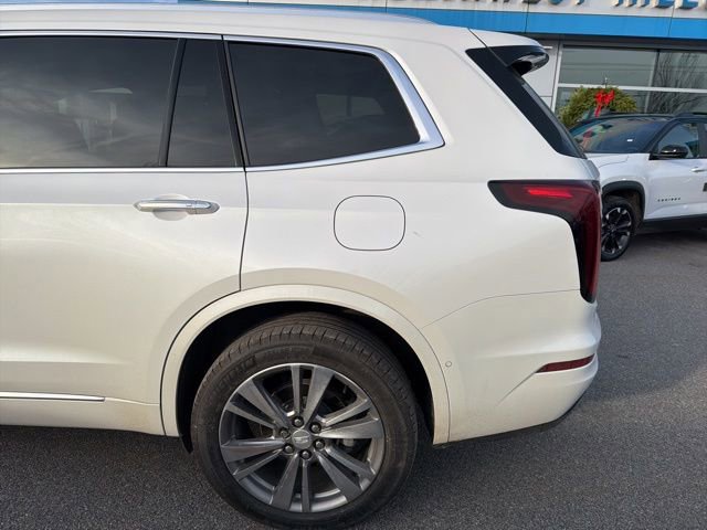 2022 Cadillac XT6 Premium Luxury photo 2