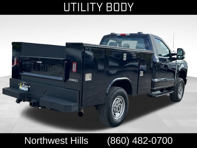 2023 Ford F-250 XL photo 3
